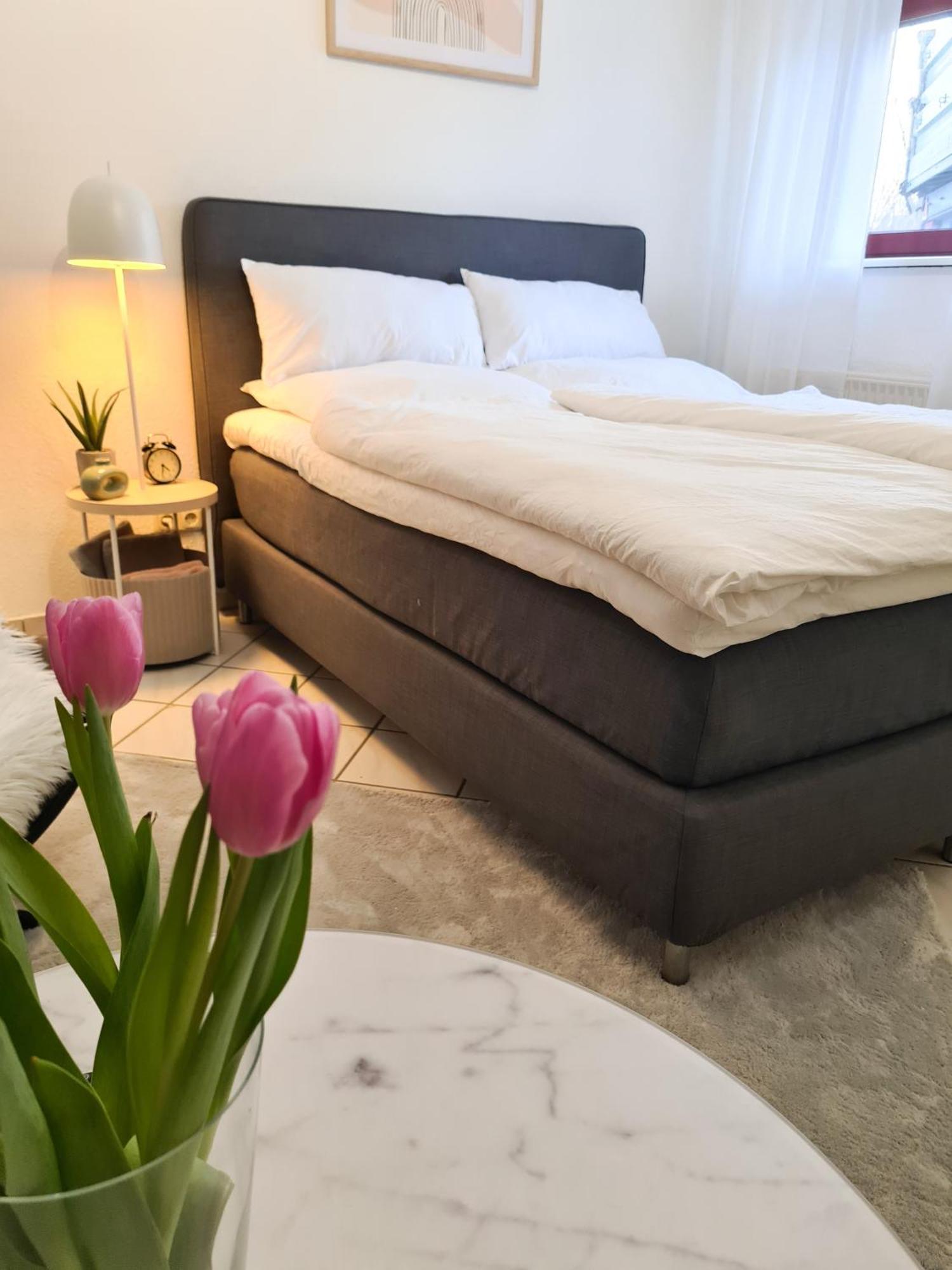 Ferienwohnung Rote Tuer - Landleben Pur! Kirchhain Exteriör bild