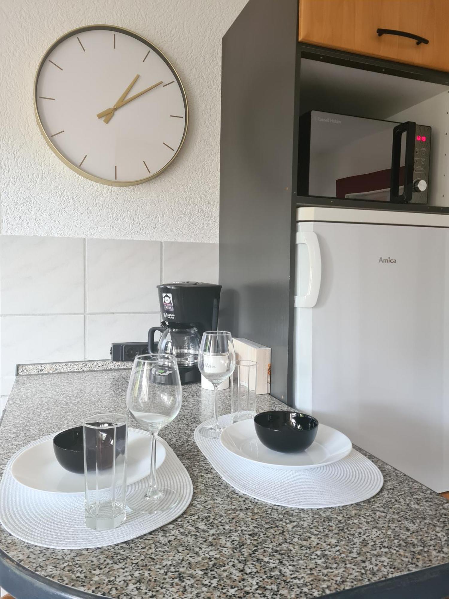 Ferienwohnung Rote Tuer - Landleben Pur! Kirchhain Exteriör bild